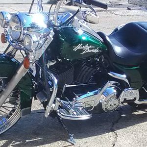 Meet your Posher, Bobby